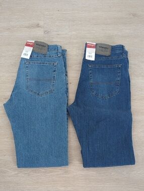 Wrangler Men Jeans Regular Fit - Light & Dark Blue Denim